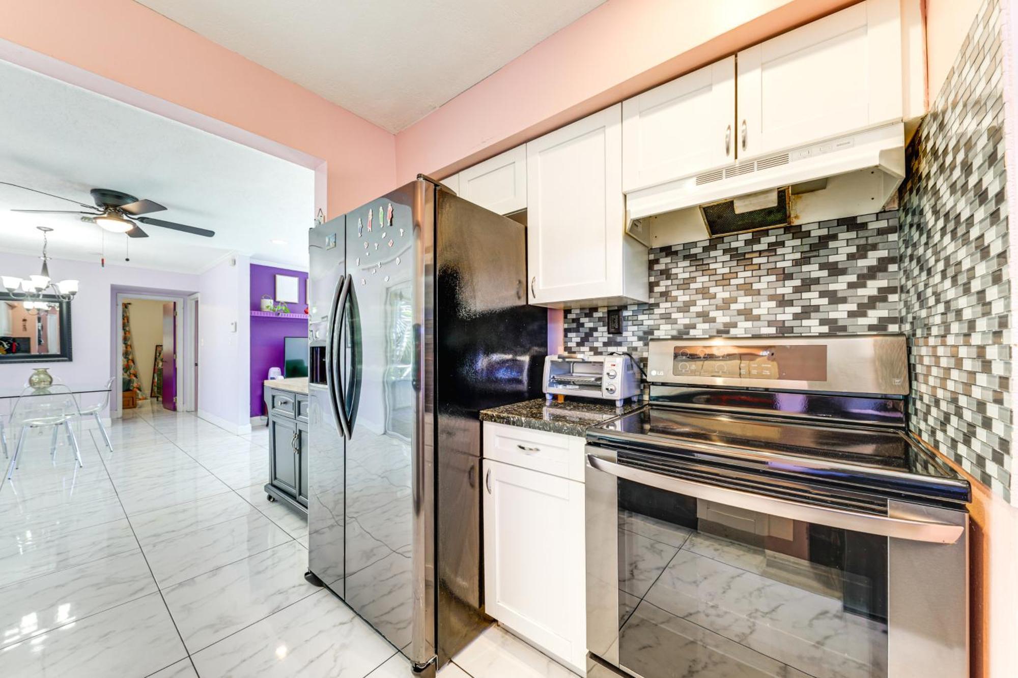 4 Mi To Colorful Lauderdale Home! Holiday home Fort Lauderdale